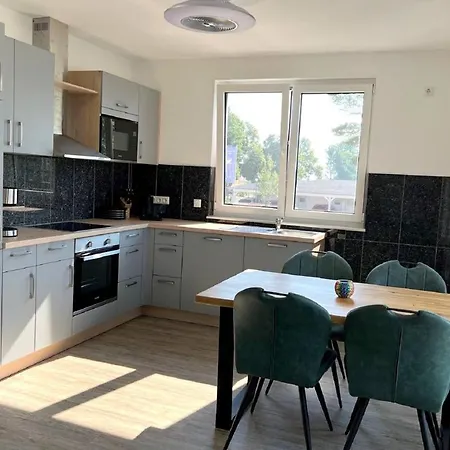 Im Kiefernhain, Ferienwohnung Freya * Zirchow